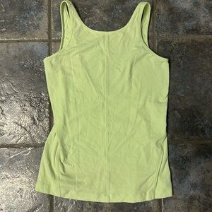 RUN MOD MOVES LULU LEMON TANK SIZE M/L
